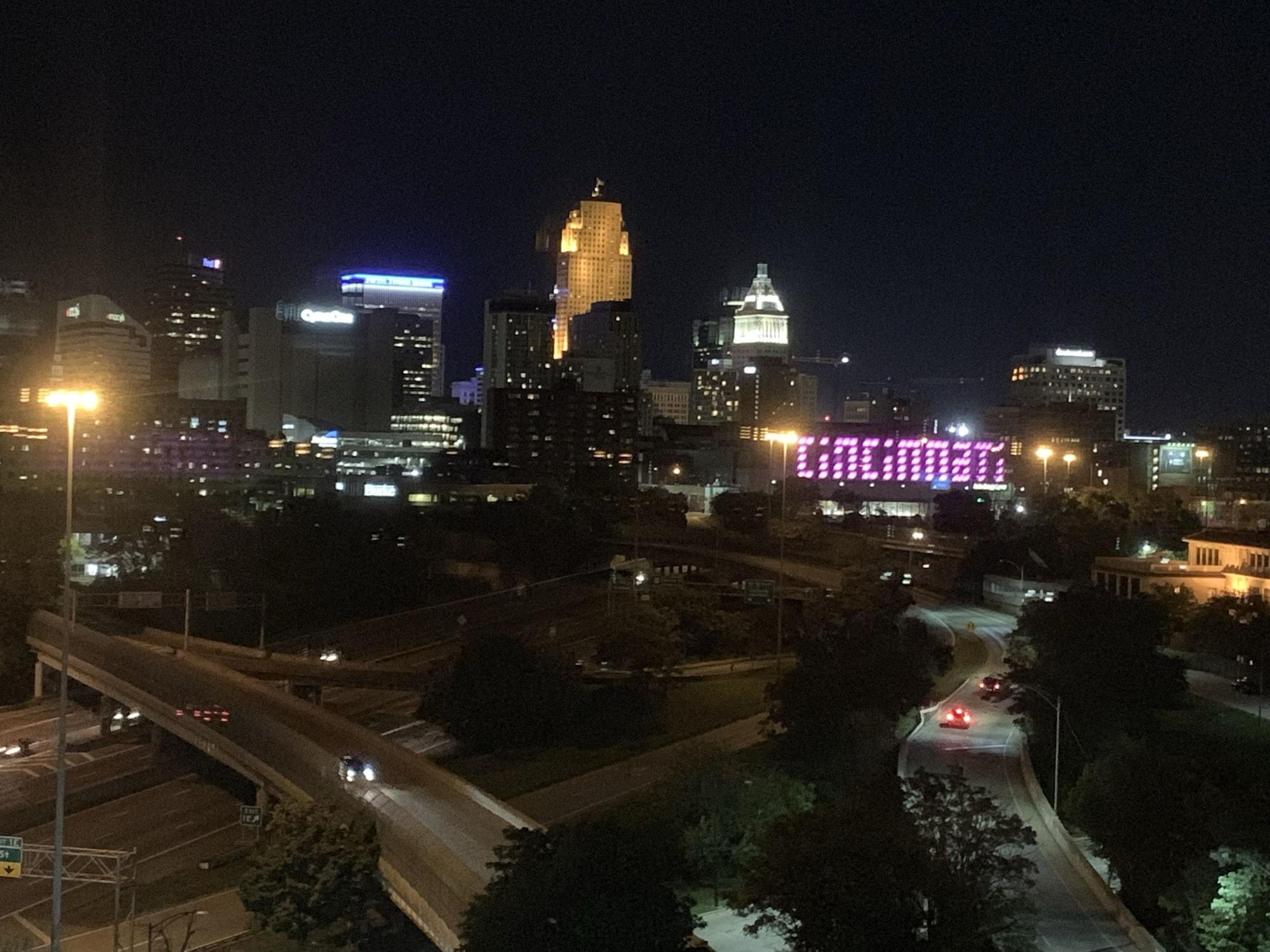 Quality Inn & Suites Cincinnati Zewnętrze zdjęcie