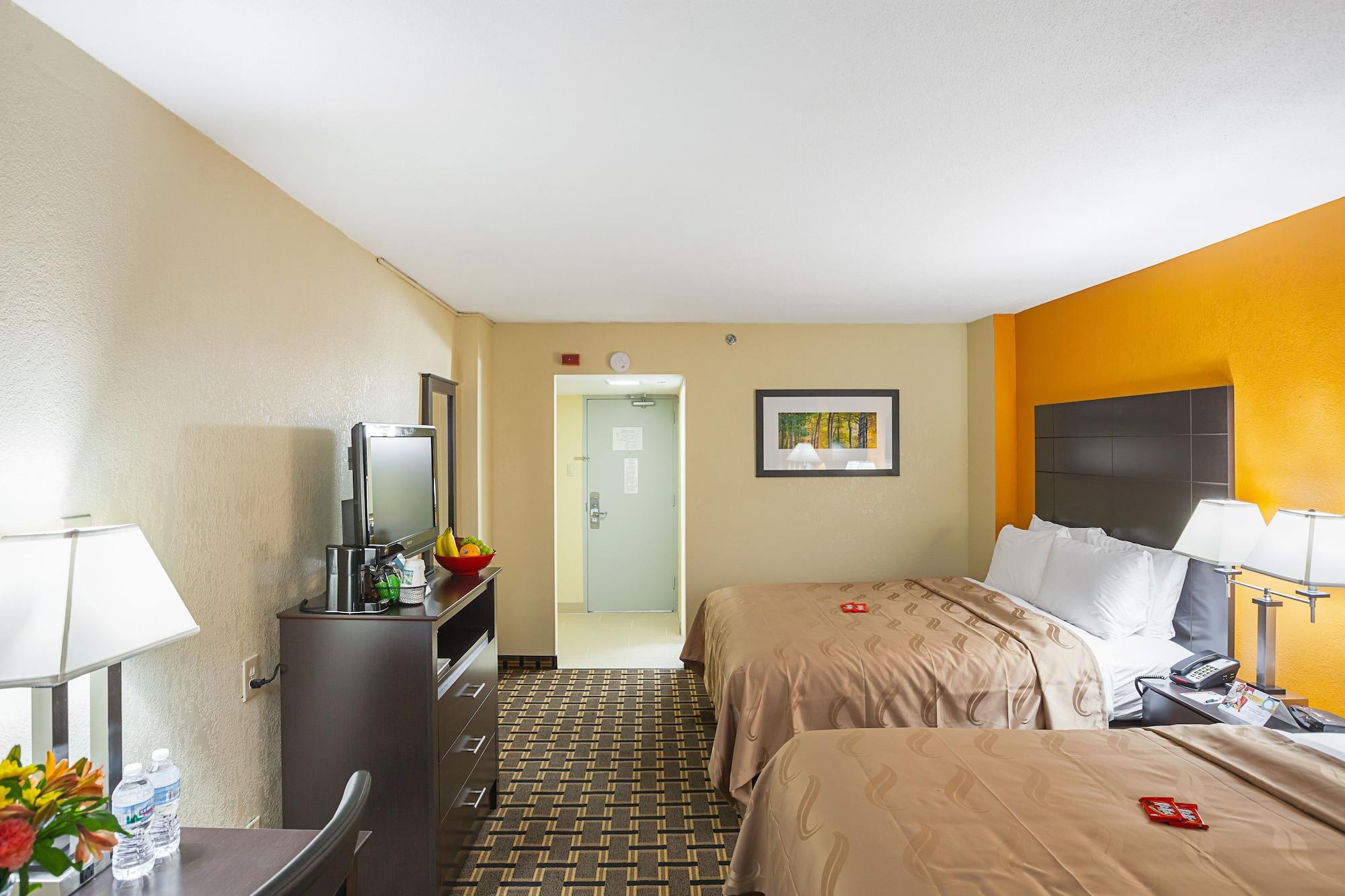 Quality Inn & Suites Cincinnati Zewnętrze zdjęcie