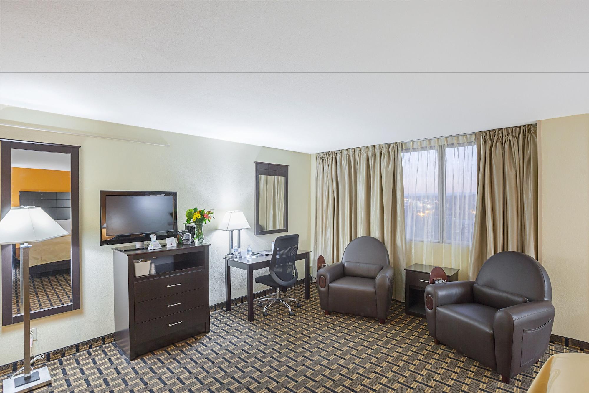 Quality Inn & Suites Cincinnati Zewnętrze zdjęcie