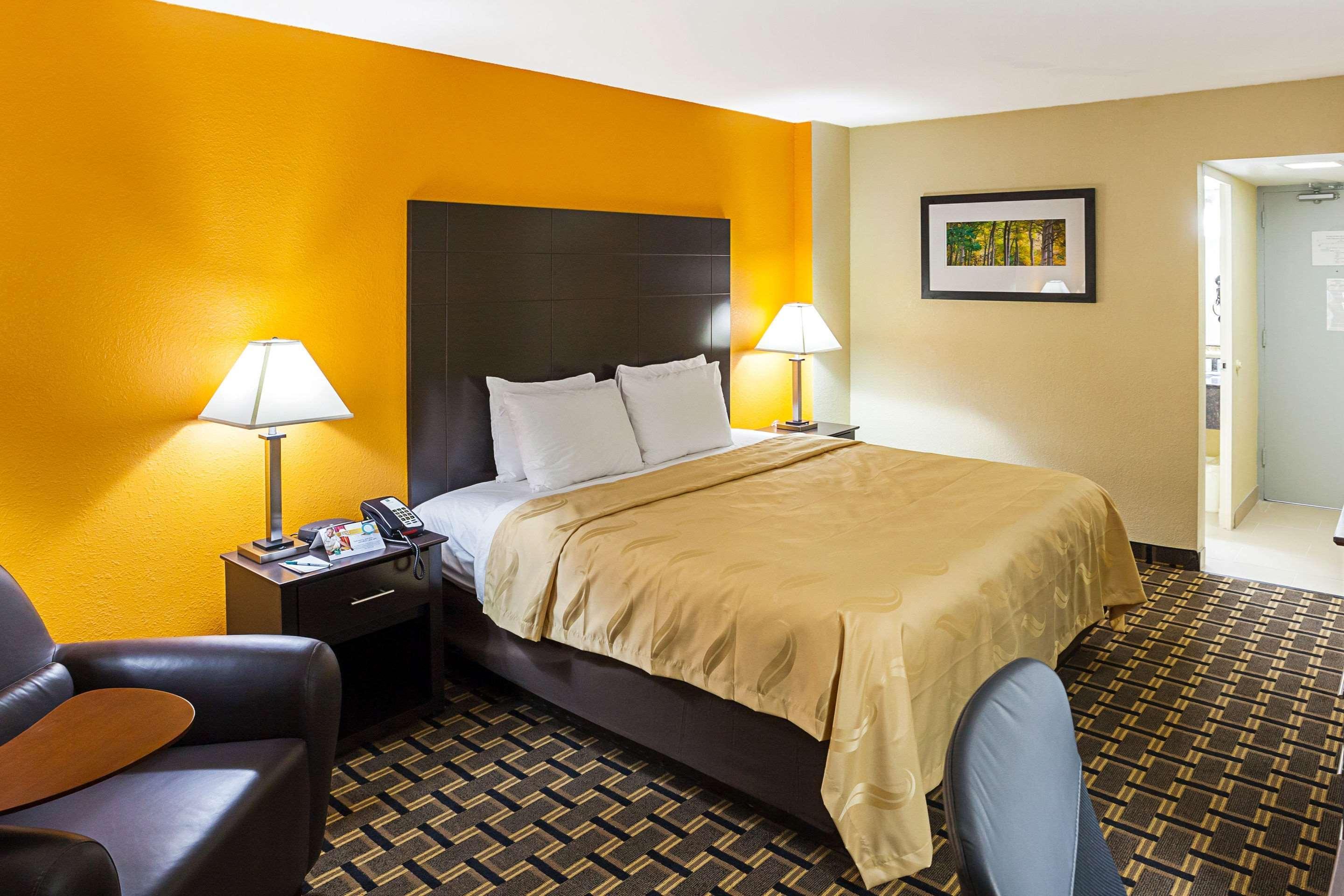 Quality Inn & Suites Cincinnati Zewnętrze zdjęcie