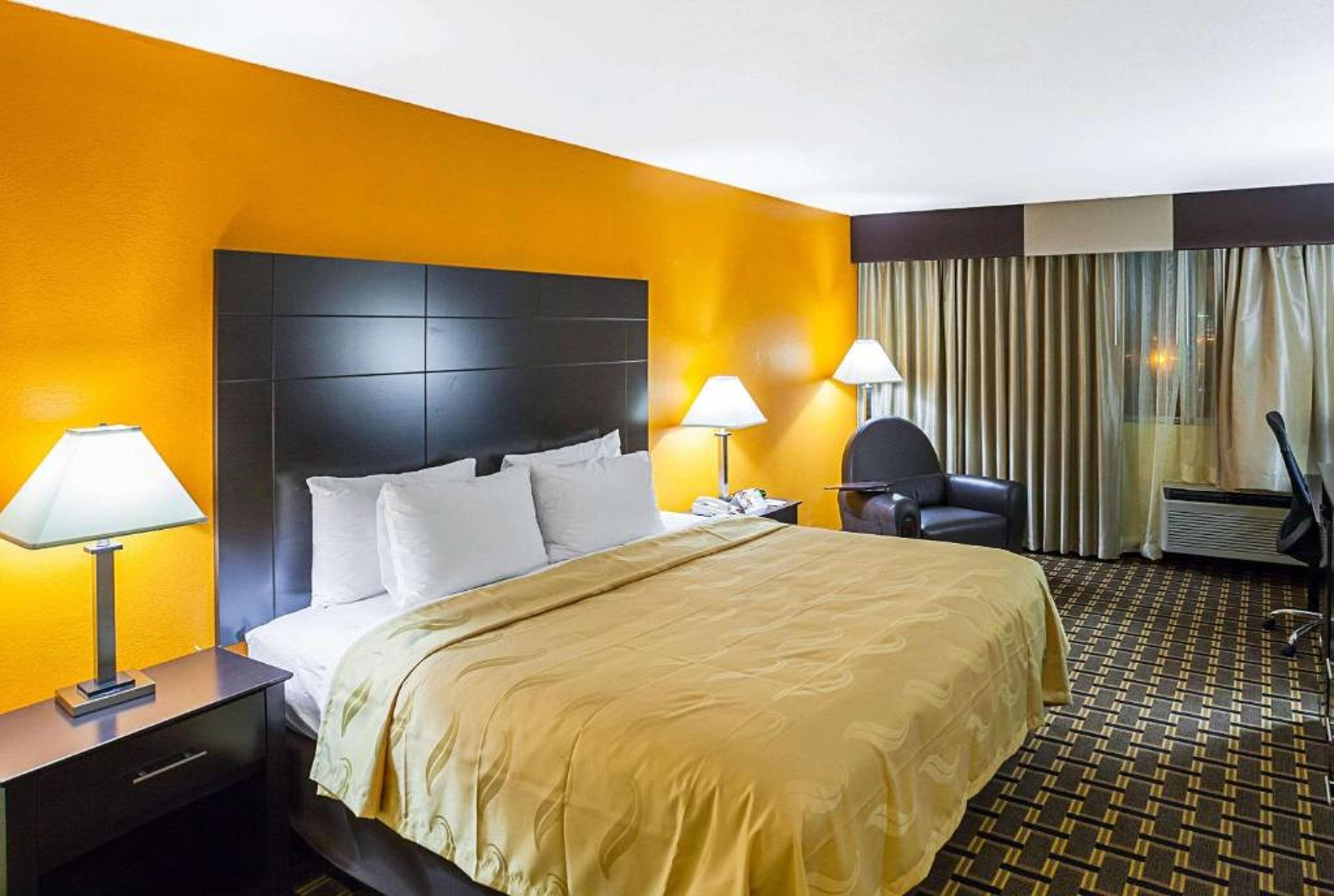 Quality Inn & Suites Cincinnati Zewnętrze zdjęcie