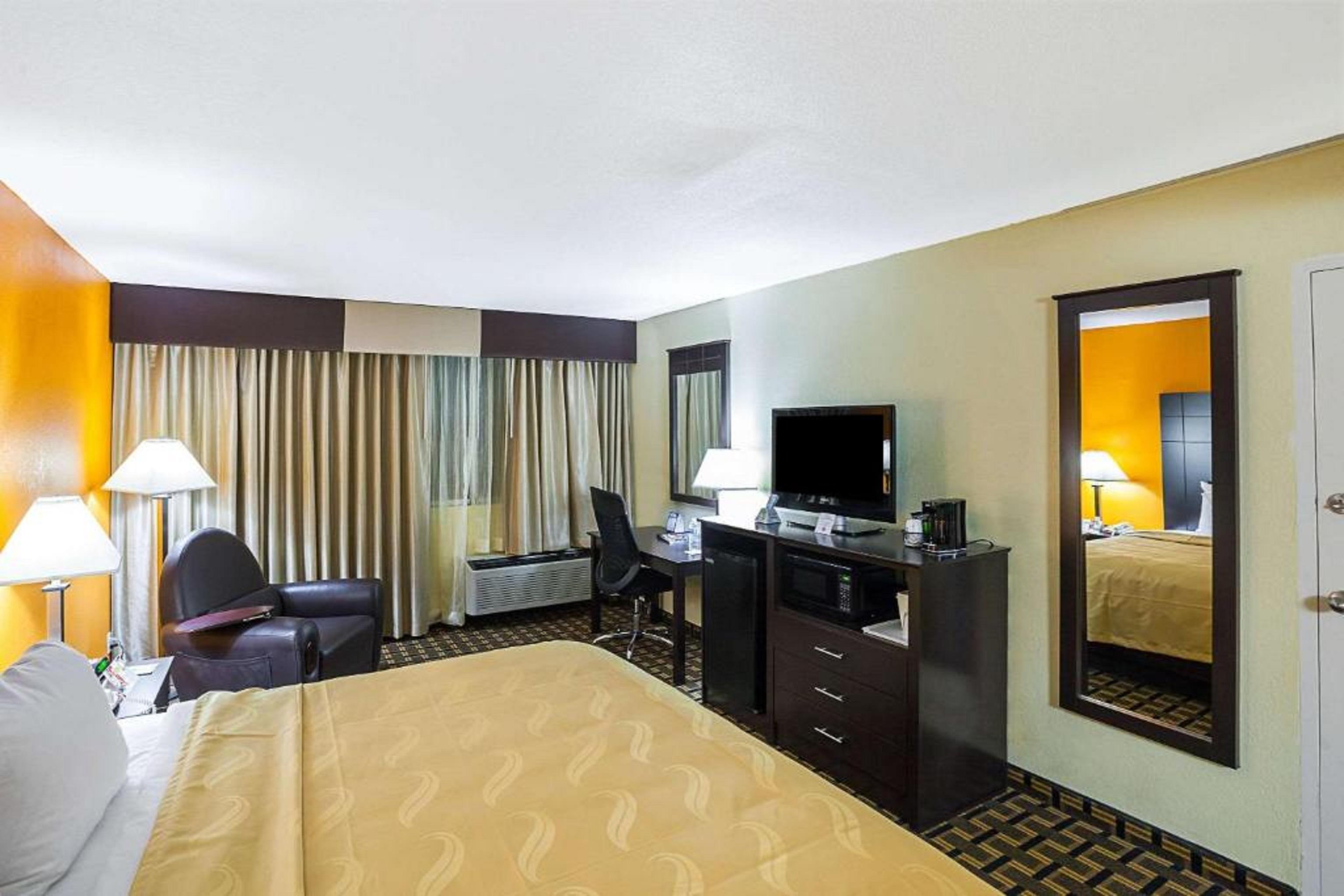 Quality Inn & Suites Cincinnati Zewnętrze zdjęcie