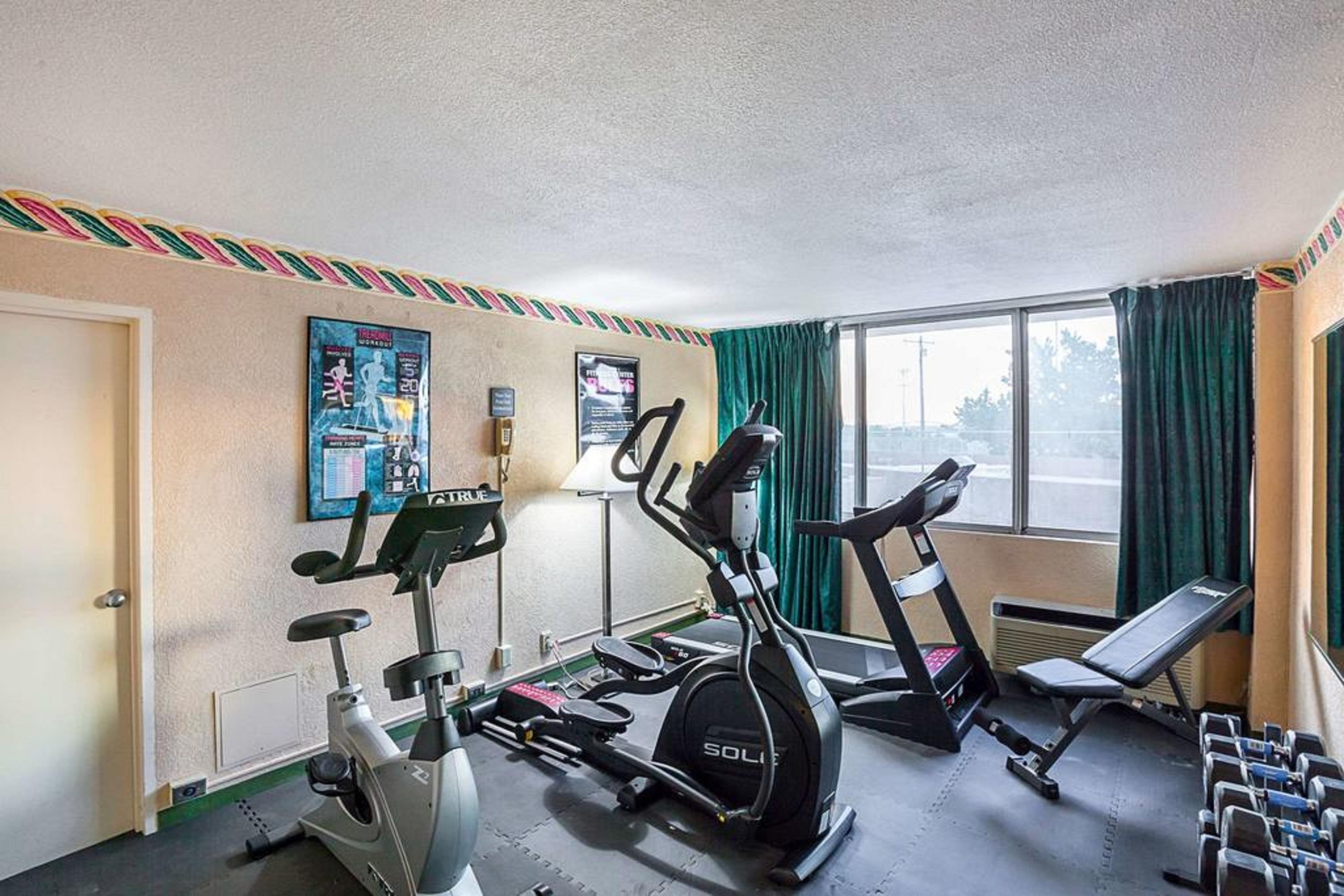 Quality Inn & Suites Cincinnati Zewnętrze zdjęcie