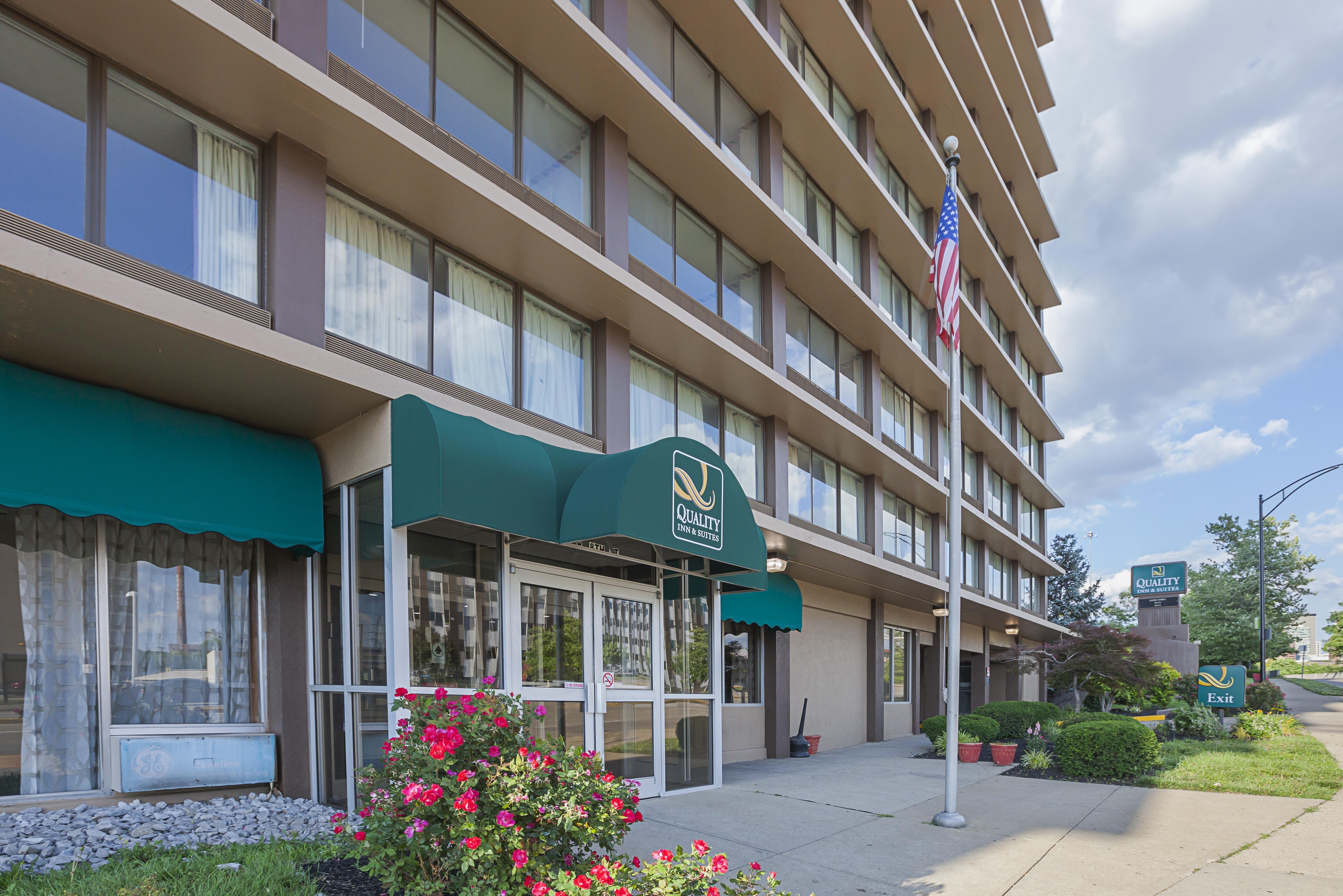 Quality Inn & Suites Cincinnati Zewnętrze zdjęcie