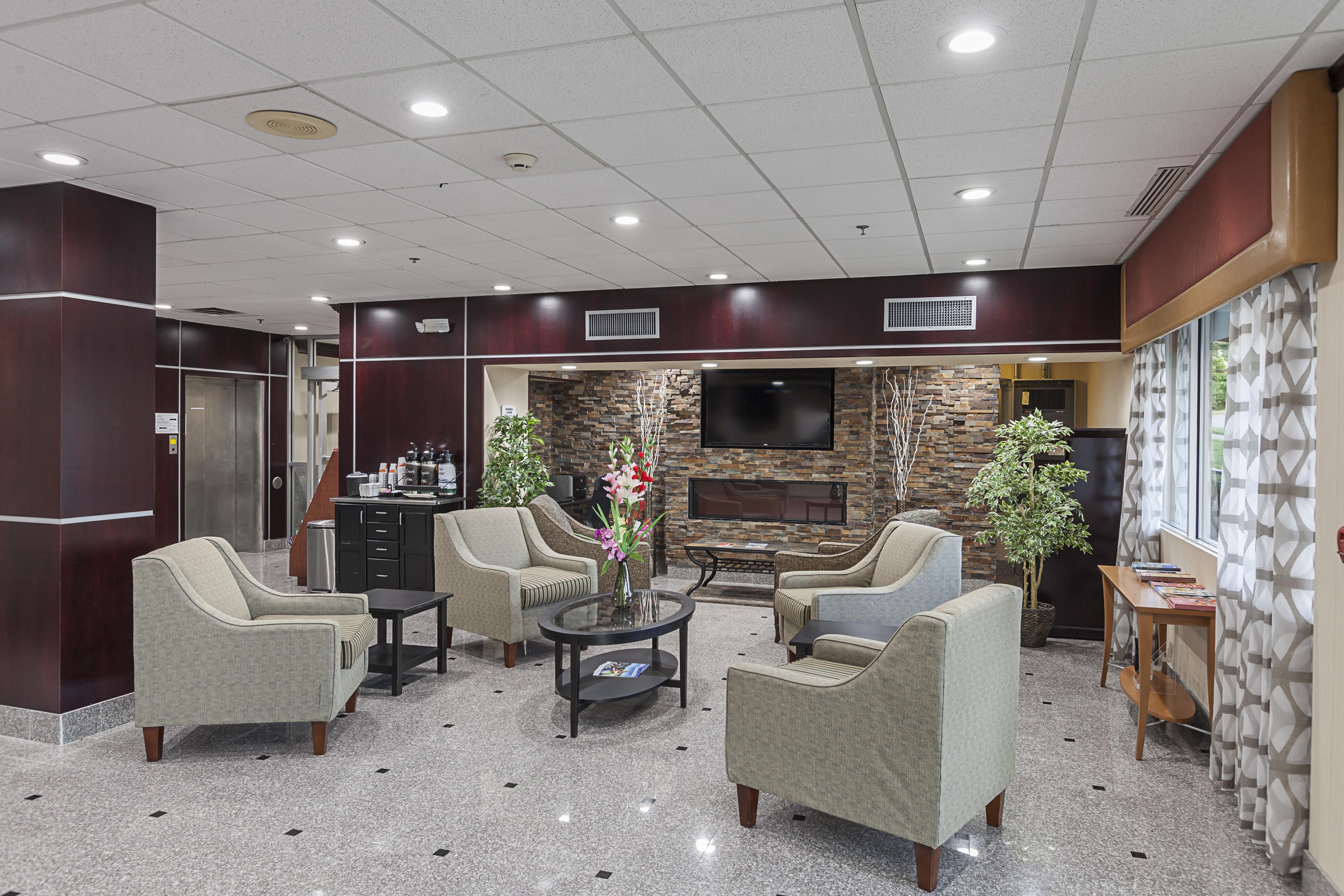 Quality Inn & Suites Cincinnati Zewnętrze zdjęcie