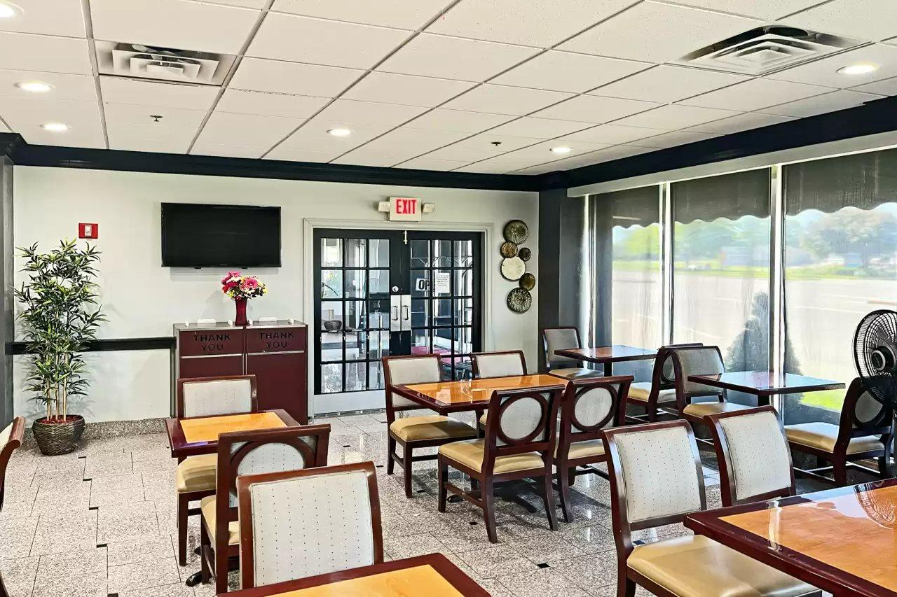 Quality Inn & Suites Cincinnati Zewnętrze zdjęcie